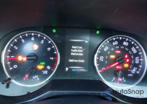 2020 Toyota Rav4 Xle Premium z USA, uszkodzony, nr VIN 2T3C1RFV7LW082164